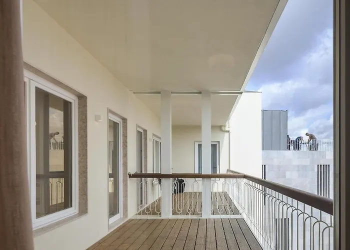 Serviced - Principe Real Apartment